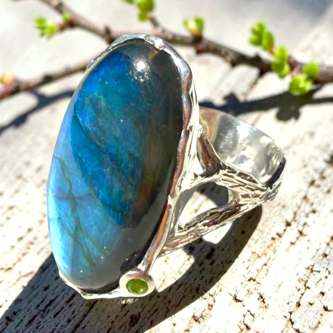 Labradorite  &amp; Peridot Sterling Silver White Gold Ring